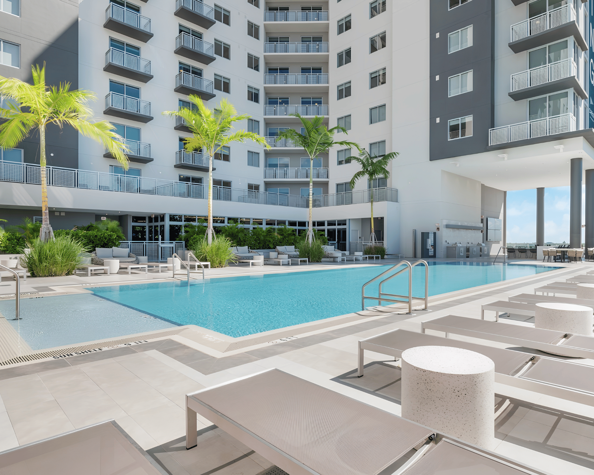 Dadeland 4